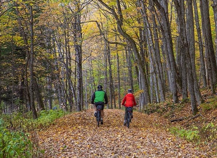 Bike Tours & Hiking Trips in Central Canada